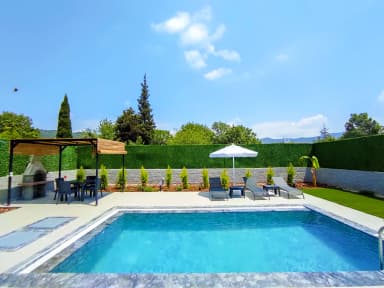 Villa Meşe Korunaklı Havuz 55