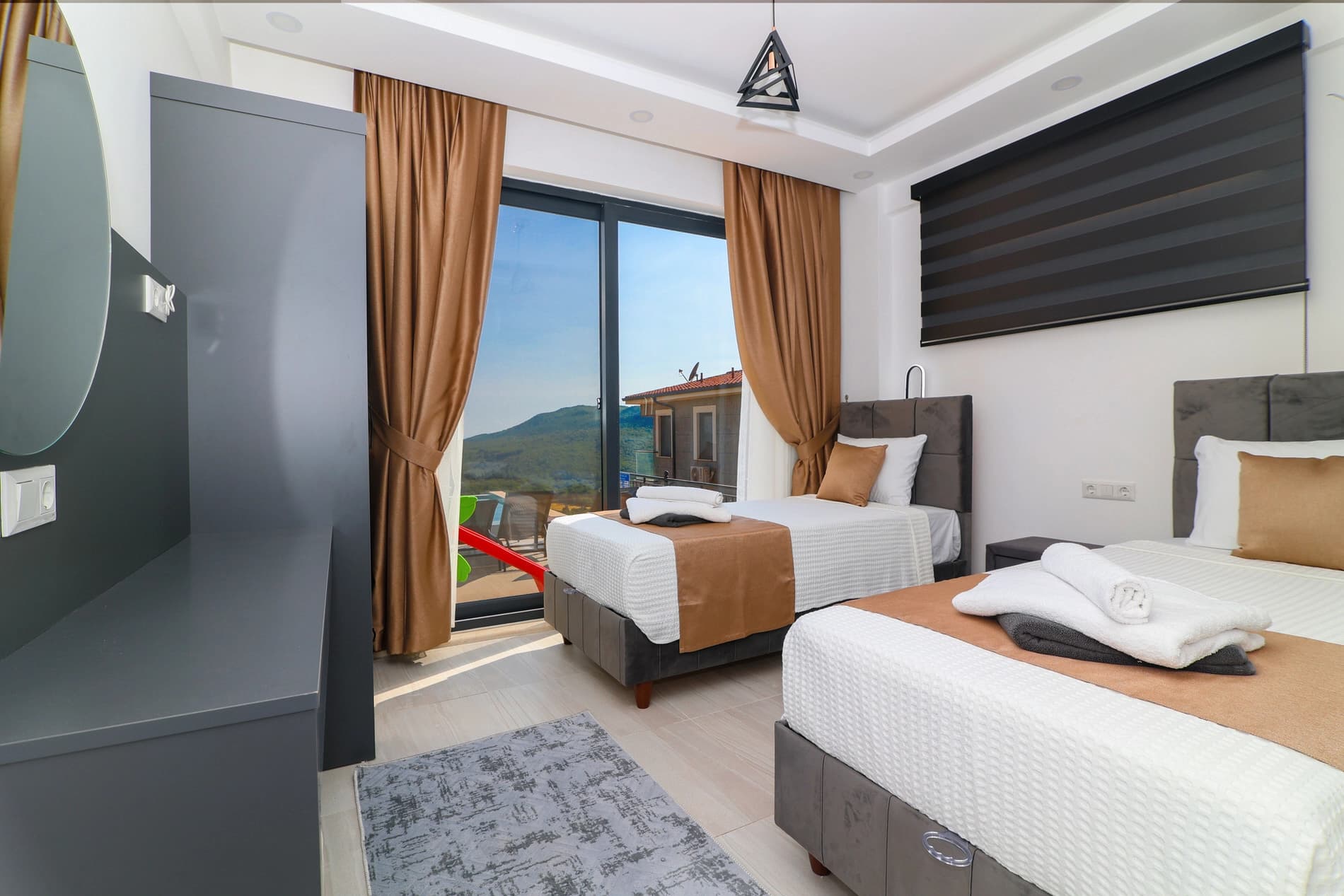 Villa Adin Çukurbağ Özel Havuzlu 44