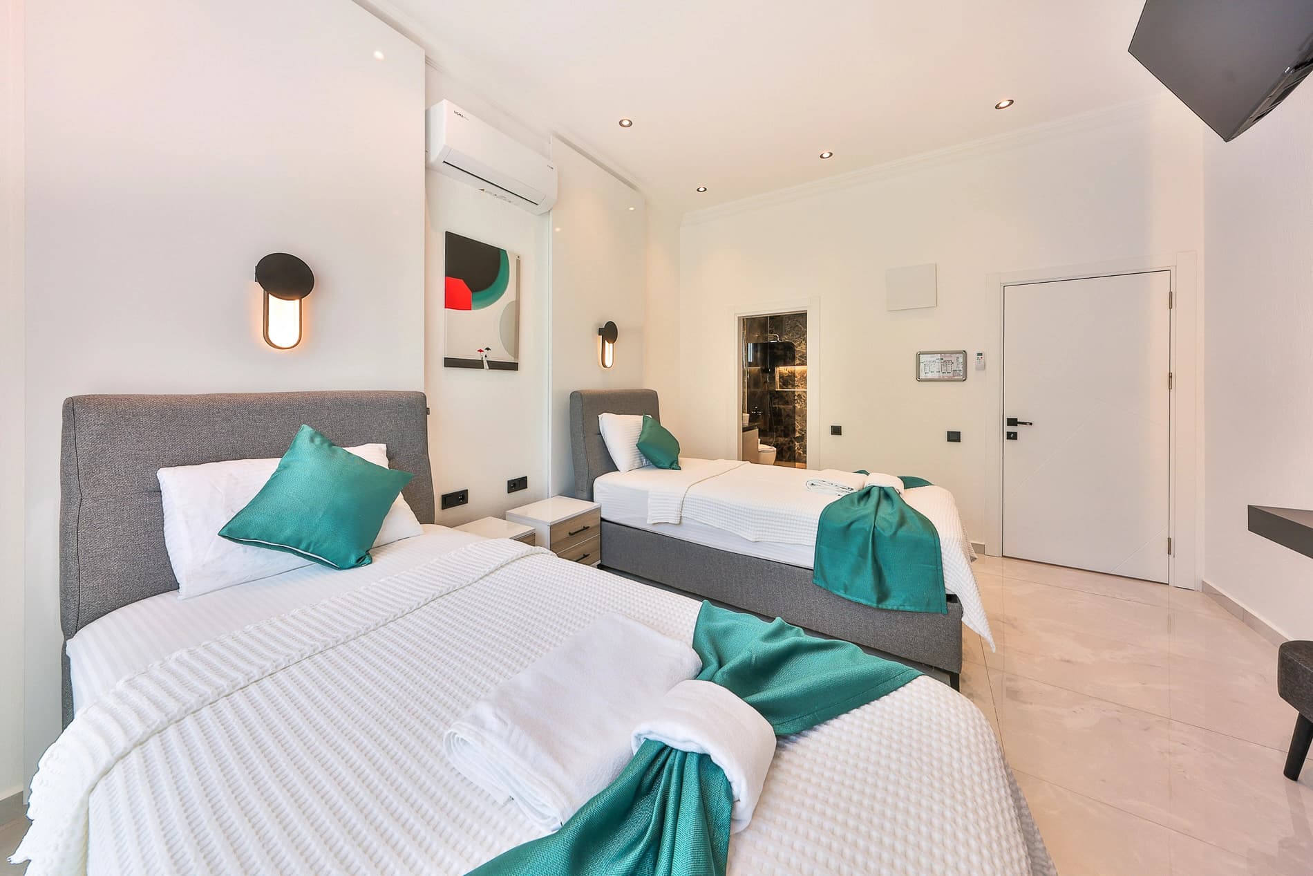 Villa Free İkizce Isıtmalı Havuz 18