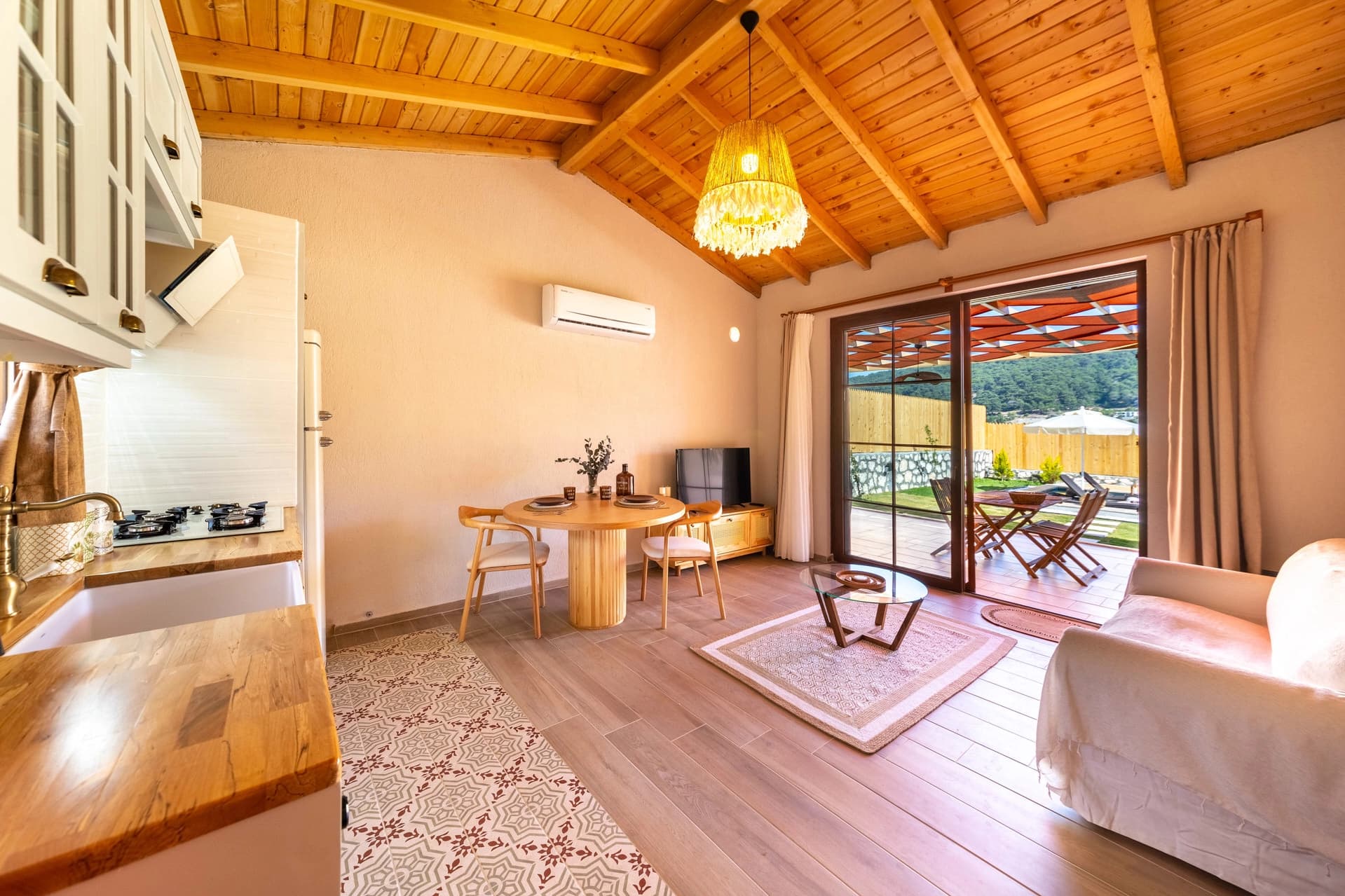 Villa Red Korunaklı Havuz 48