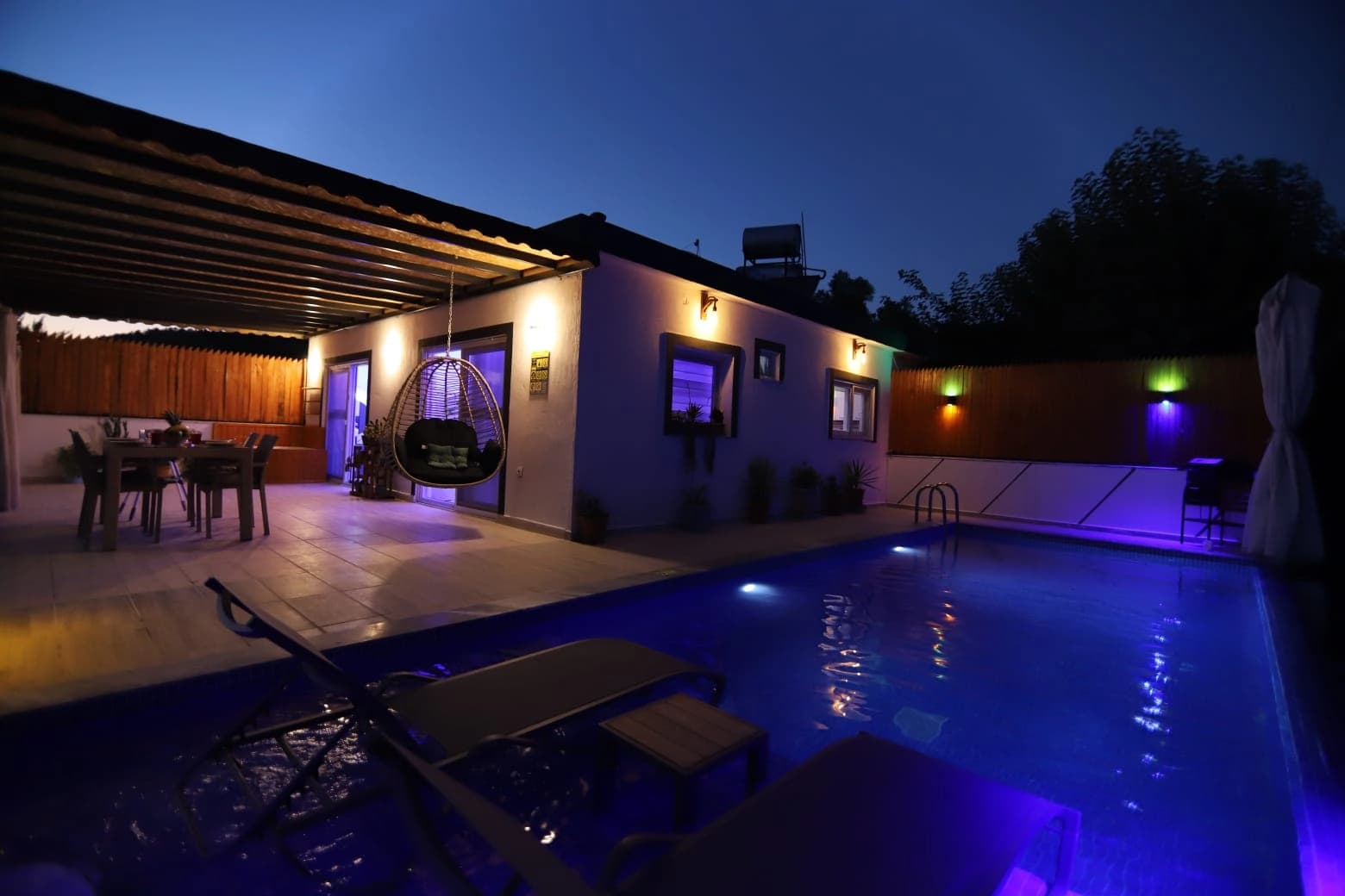 Villa Selvi Balayı Korunaklı Havuz 77