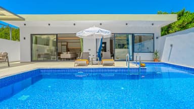 Villa Güzay 2 İslamlar 37