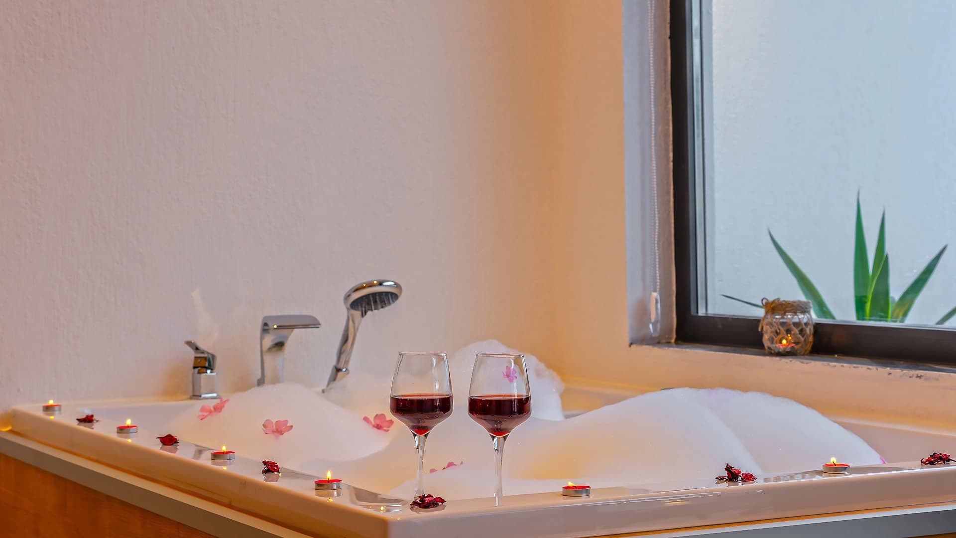 Villa Güzay 2 Korunaklı Havuz 66