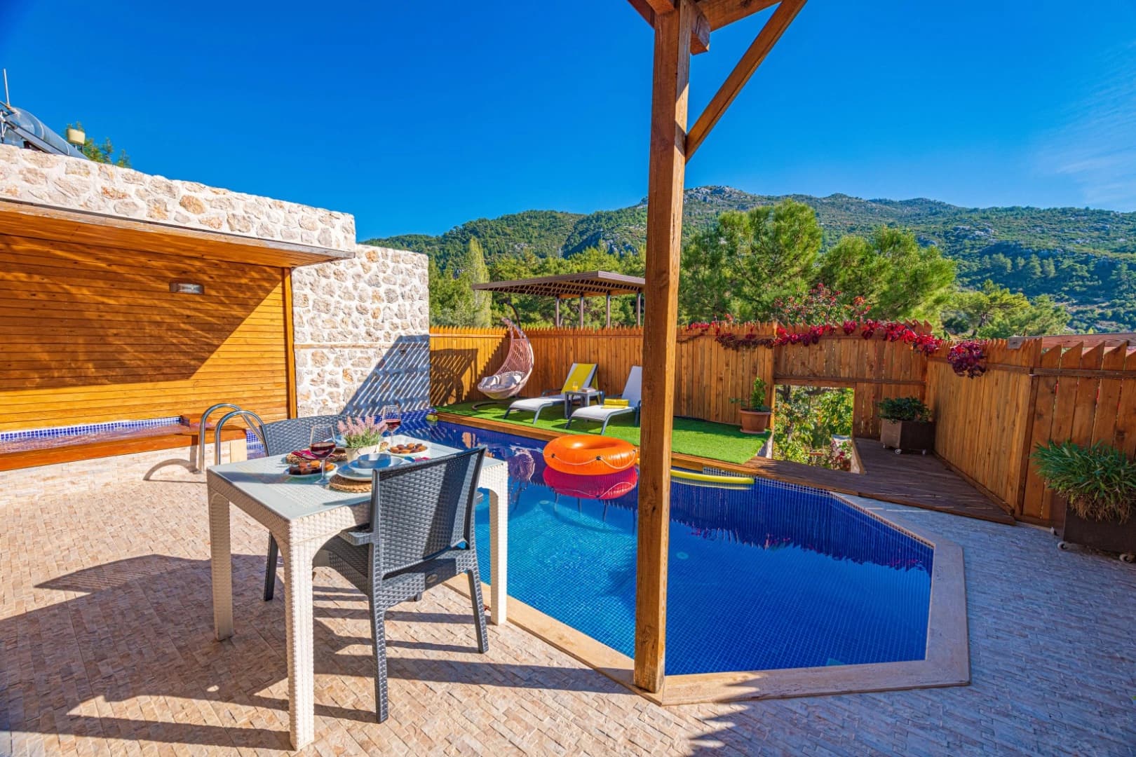 Villa Gera Korunaklı Havuz 41