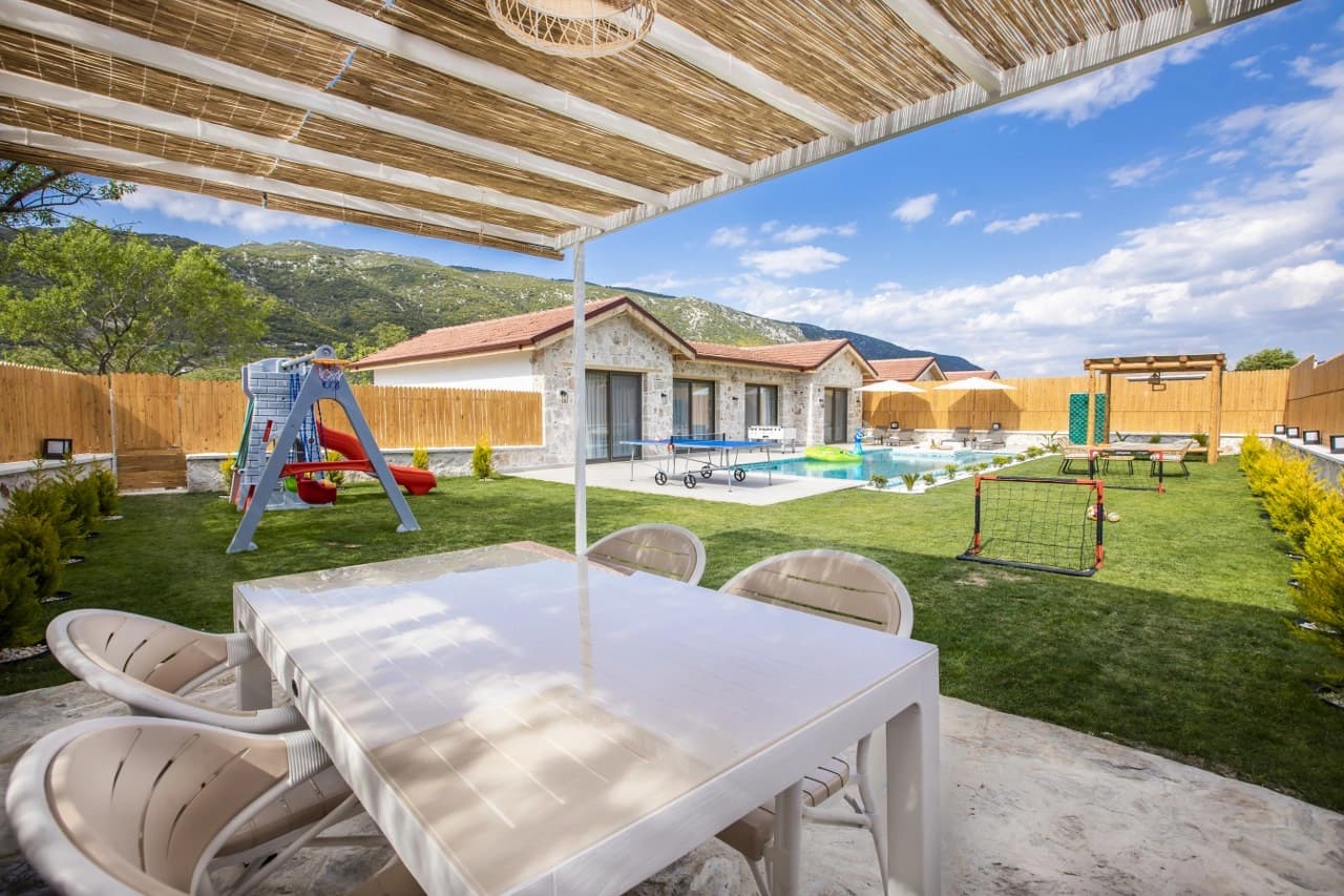 Villa Kekik Korunaklı Havuz 42