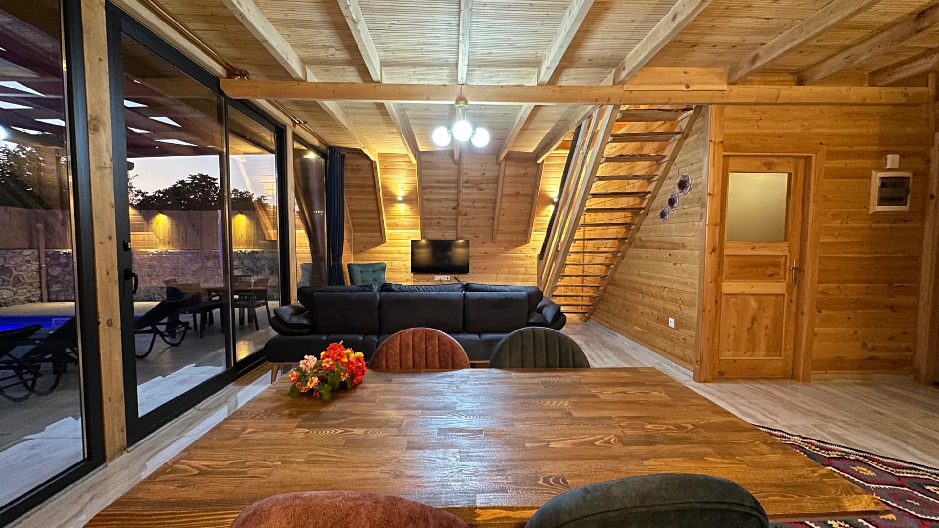 Villa Kırlangıç Üzümlü Korunaklı Havuz 29