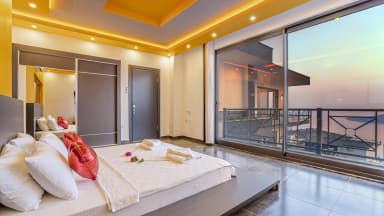 Villa Alfa Delta Korunaklı Havuz 85