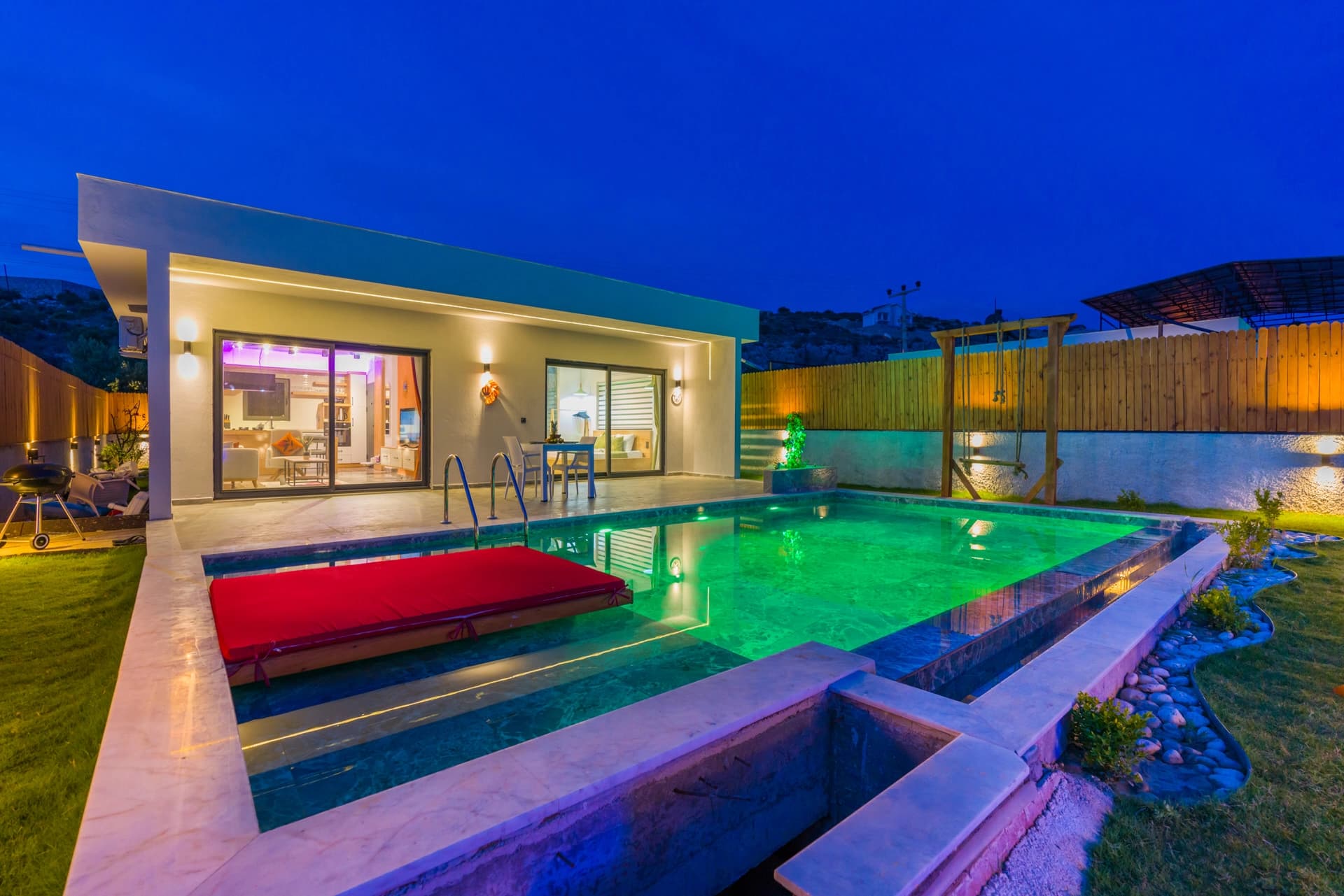 Villa Sheraton 2 Korunaklı Havuz 89