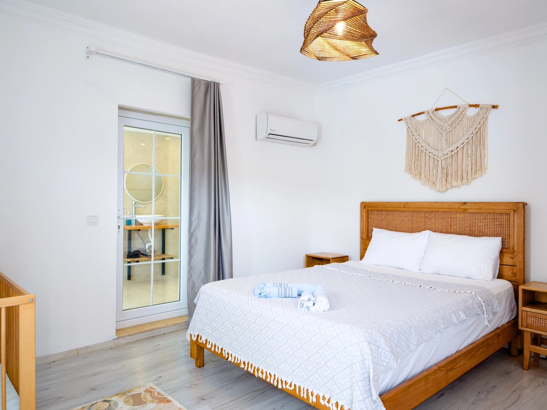 Villa Gaia Sarıbelen Korunaklı Havuz 45