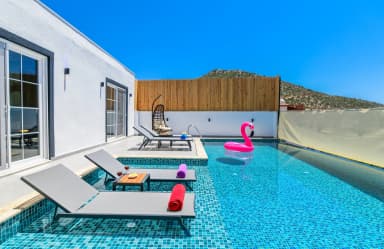 Villa Gıbrıs Korunaklı Havuz 29