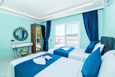 Villa Gıbrıs Korunaklı Havuz 53