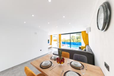 Villa Paşa Korunaklı Havuz 91