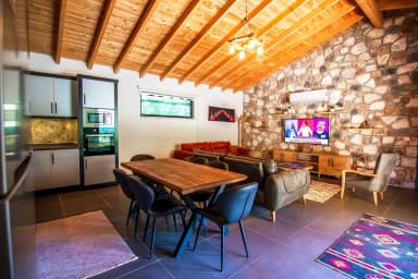 Villa Akar Korunaklı Havuz 55