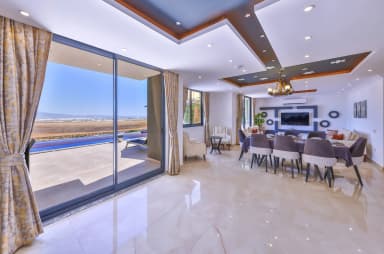 Villa Lalezar Korunaklı Havuz 18