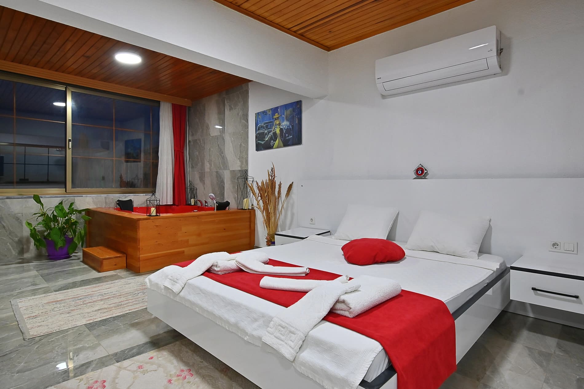 Villa Yörük Korunaklı Havuz 72