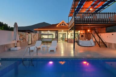 Villa Yörük Korunaklı Havuz 22