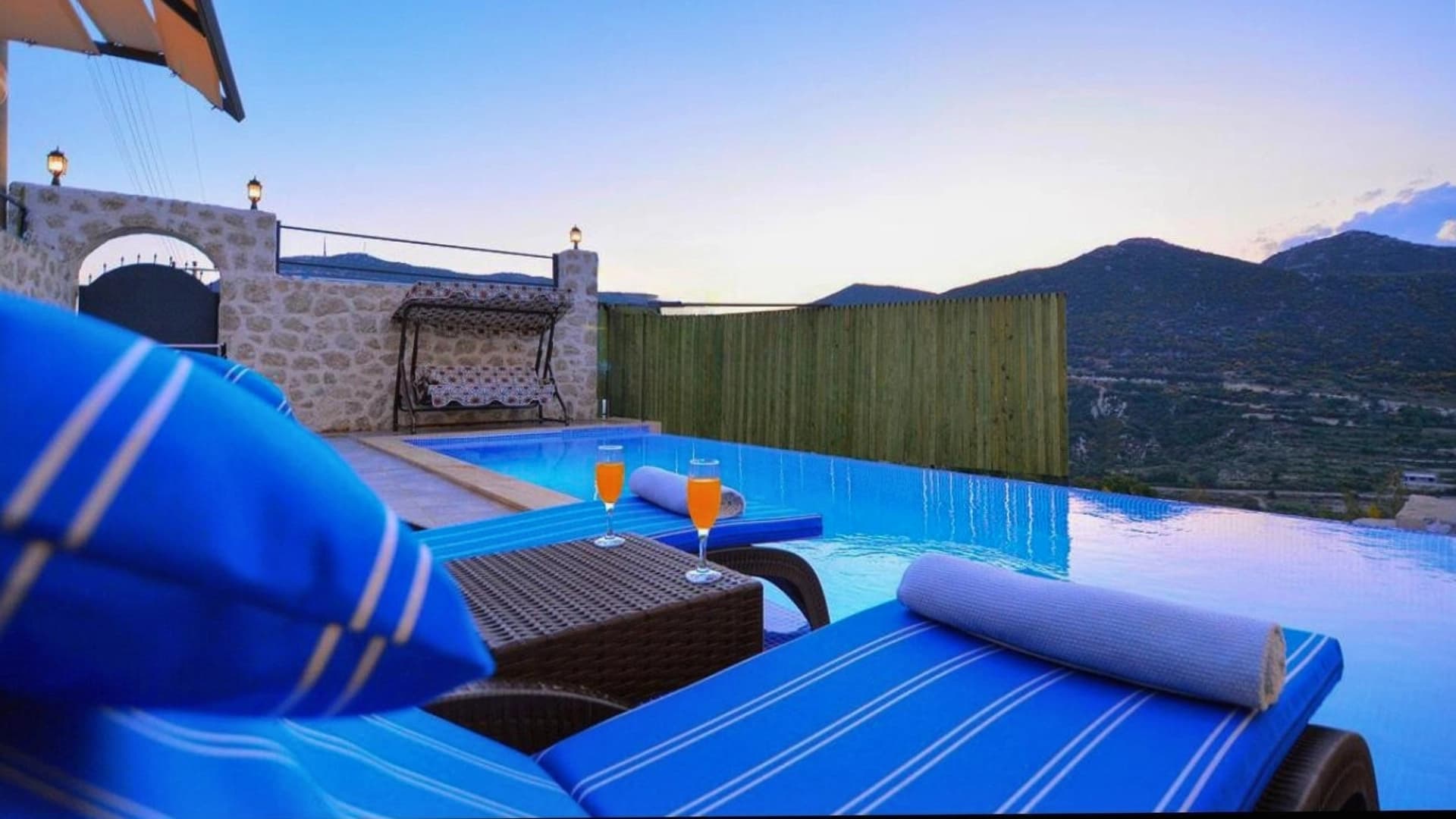 Villa Arven Korunaklı Havuz 42