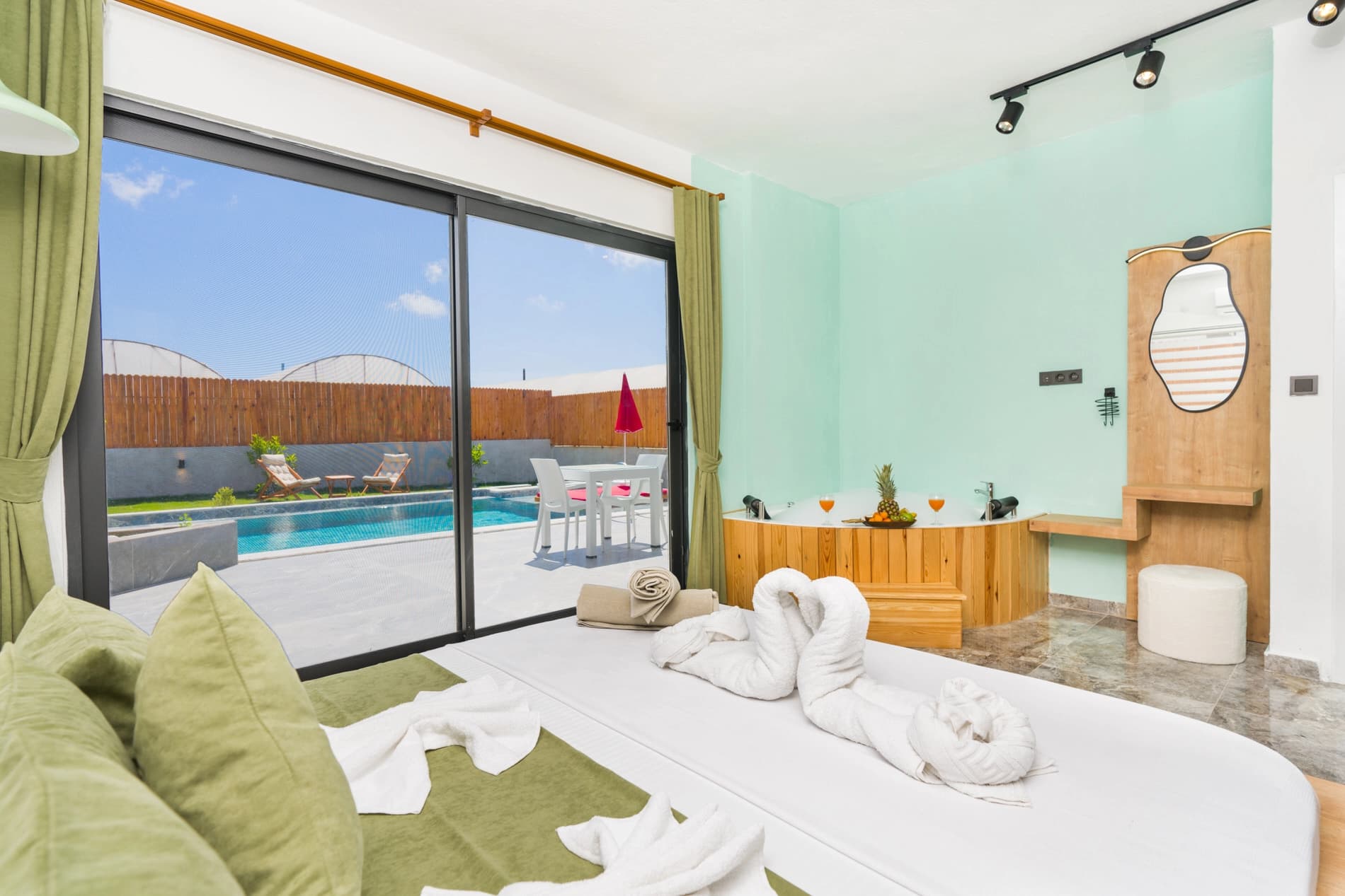 Villa Sheraton 1 Korunaklı Havuz 49