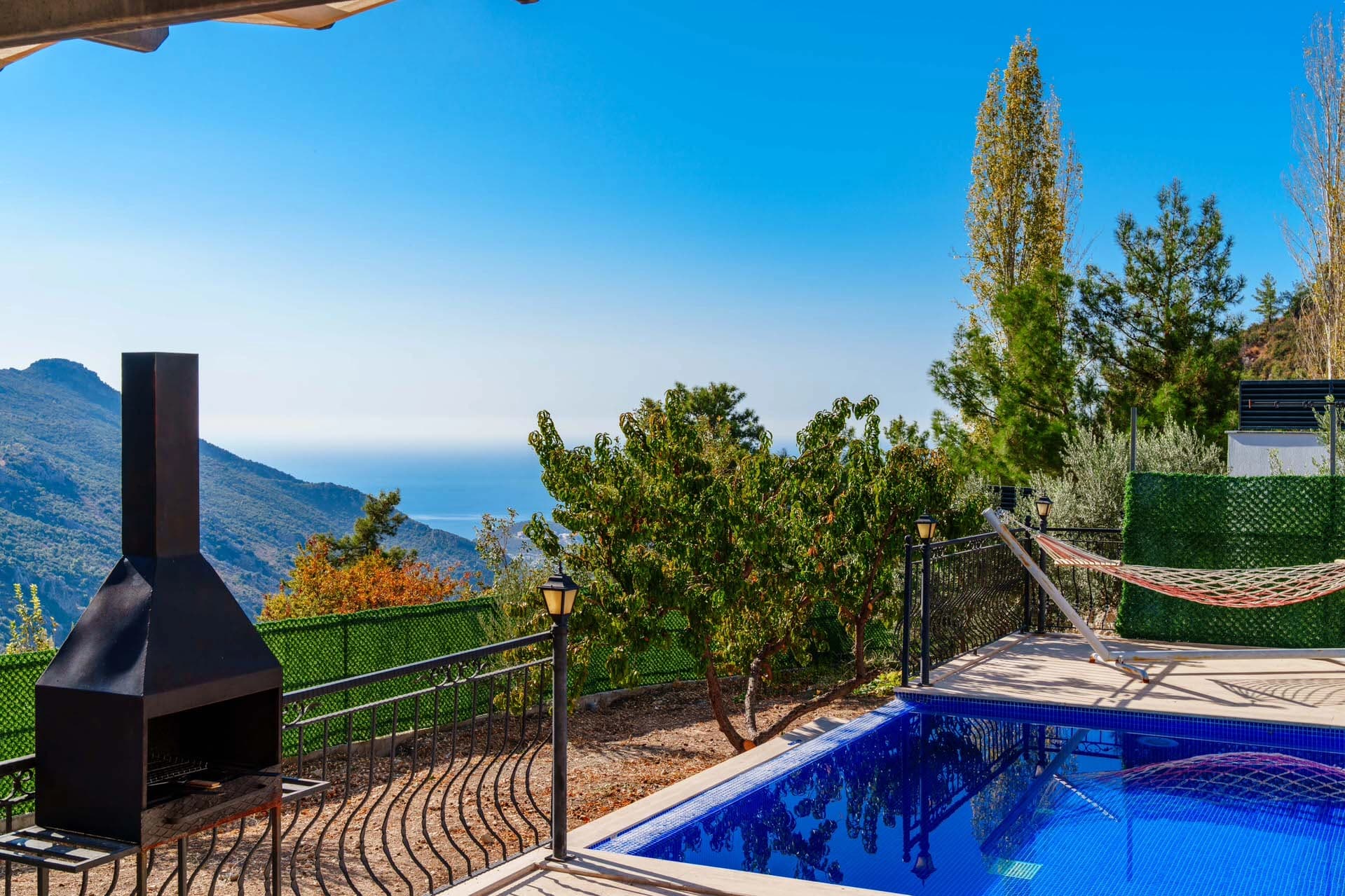 Villa Beyaz İslamlar Korunaklı Havuz 93