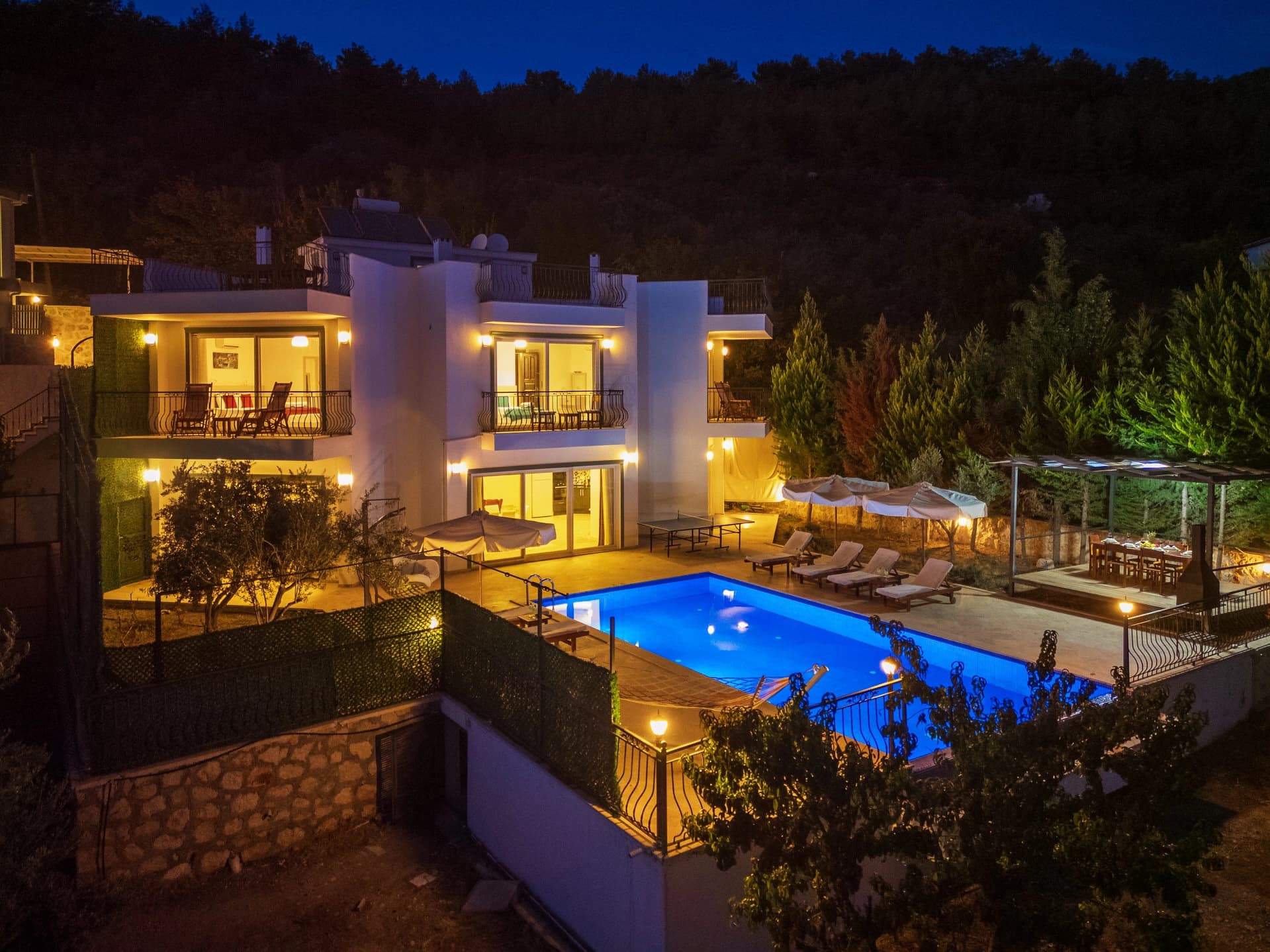 Villa Beyaz İslamlar Korunaklı Havuz 59