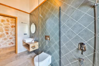 Villa Tan Üzümlü Korunaklı Havuz 15