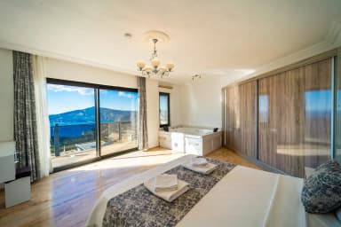 Villa April Özel Havuzlu 18