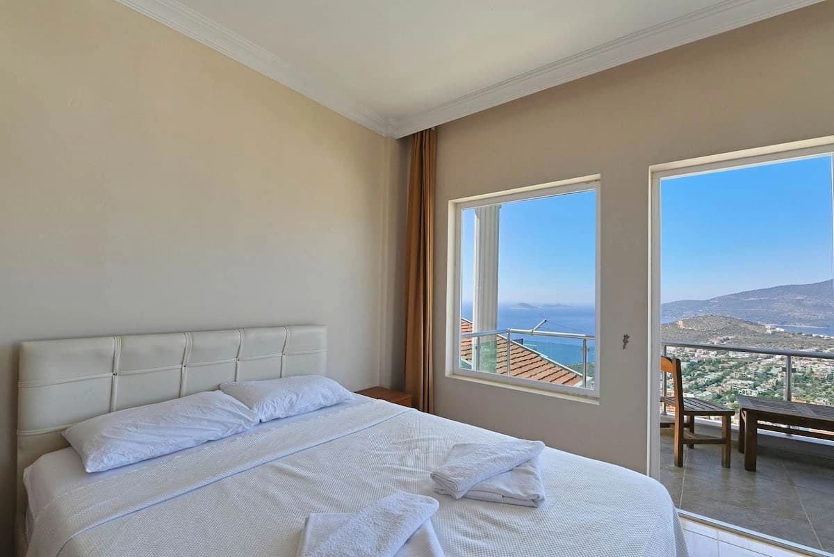 Villa Mevsim Özel Havuzlu 31