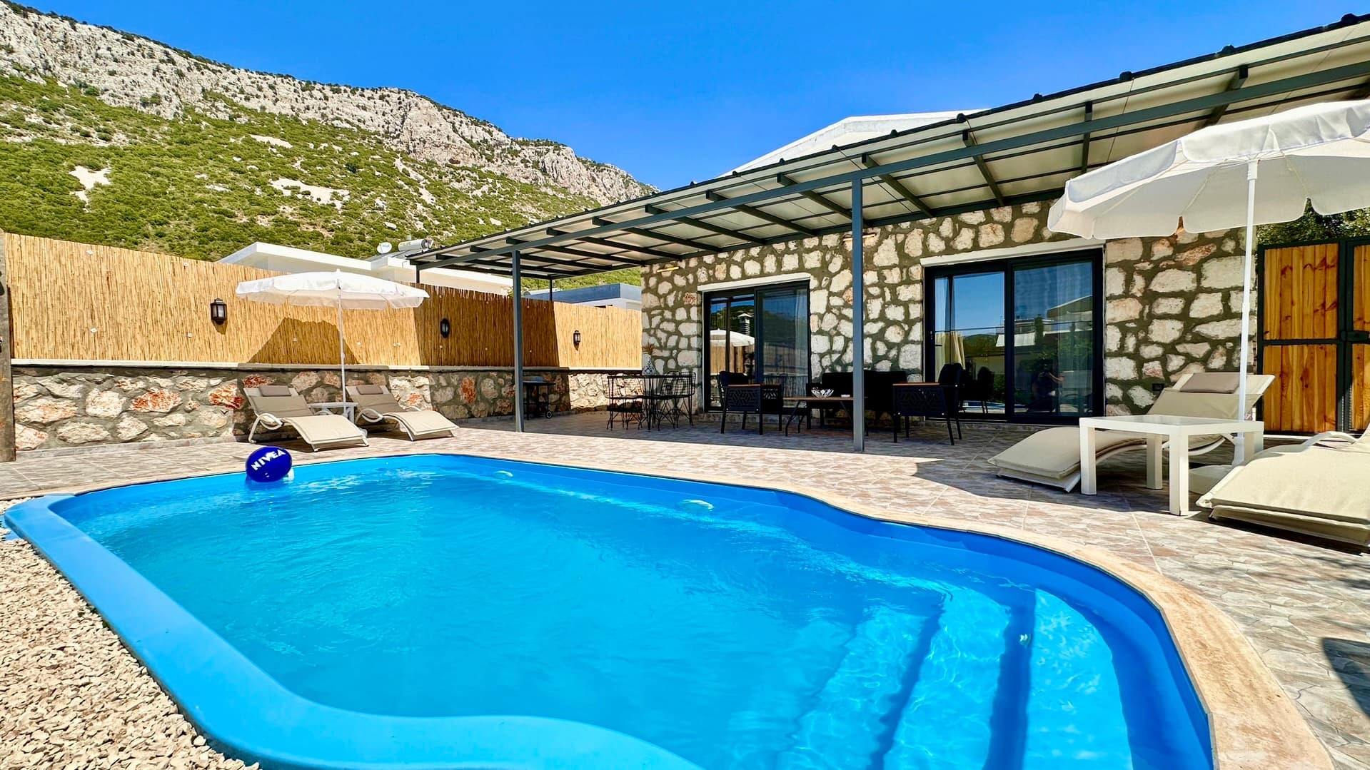 Villa Badem Çiçeği B Bezirgan 30