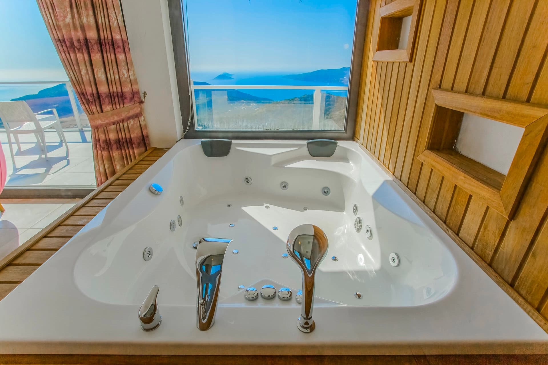 Villa Yüce 2 Korunaklı Havuz 53