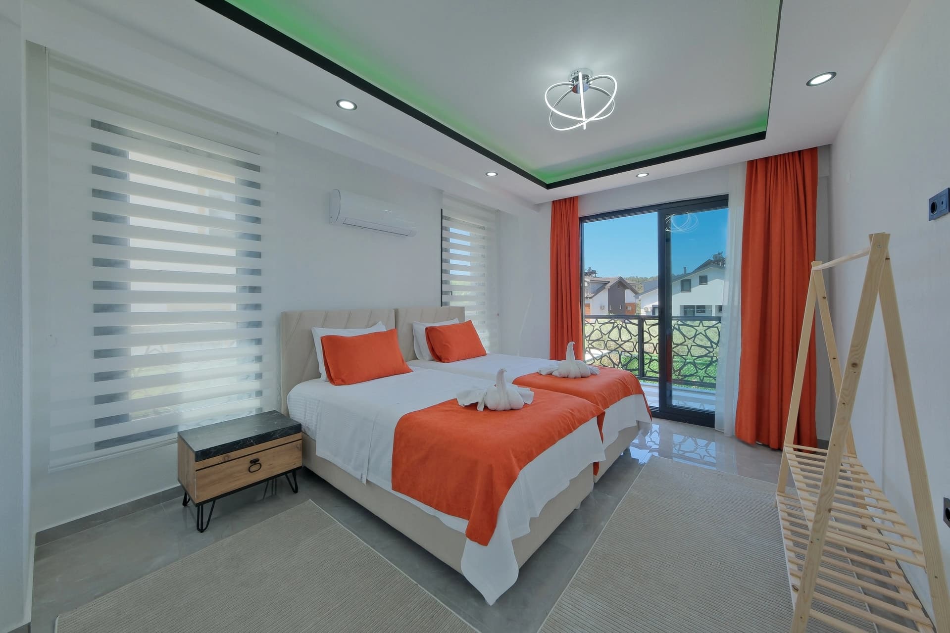 Villa Yakamoz 2 Korunaklı Havuz 76