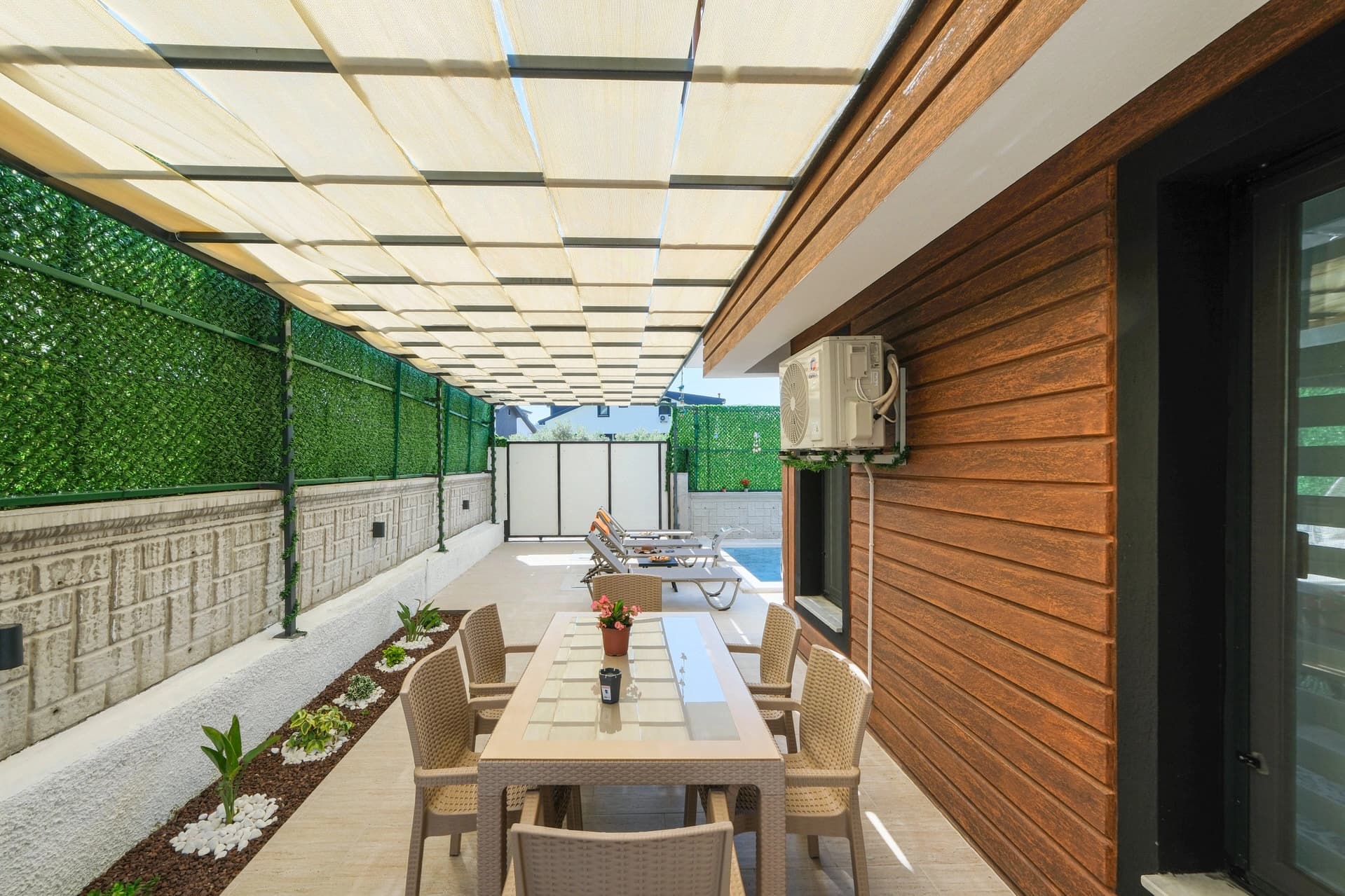 Villa Yakamoz 2 Korunaklı Havuz 74