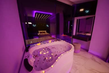 Villa Demirs Korunaklı Havuz 79