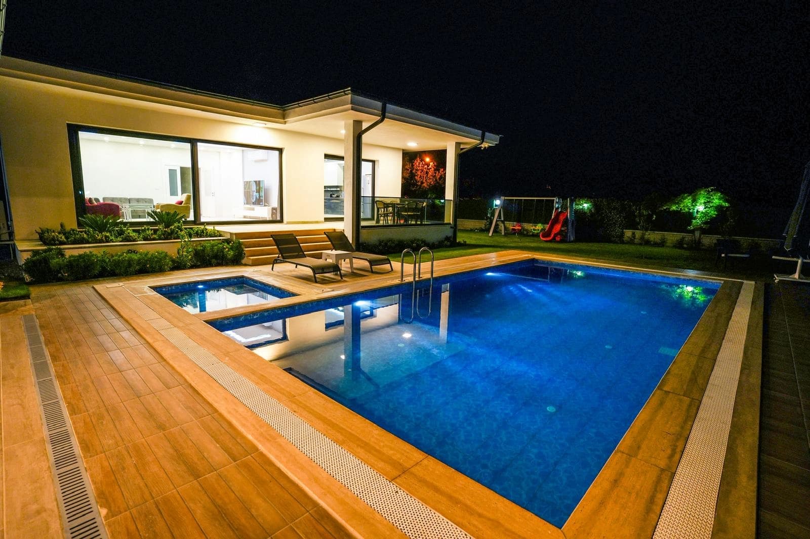 Villa Tarabya Çocuk Havuzu 24