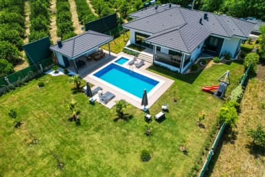 Villa Tarabya Çocuk Havuzu 30