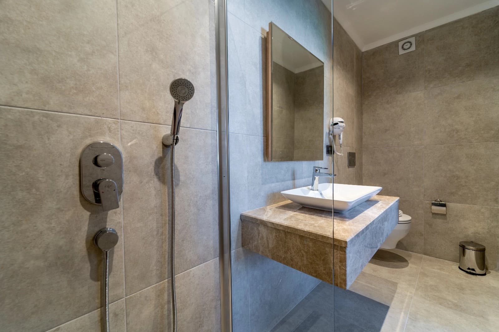 Villa Tierra  Korunaklı Havuz 60