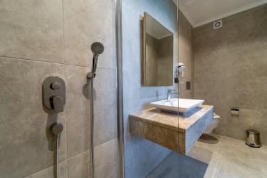 Villa Tierra  Korunaklı Havuz 60