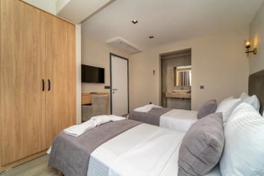 Villa Tierra  Korunaklı Havuz 80