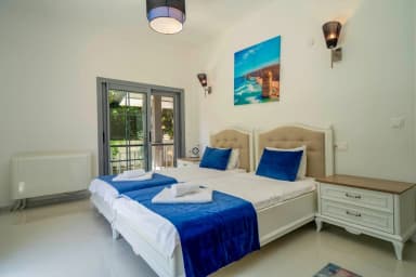 Villa Yakamoz İnlice Korunaklı Havuz 11