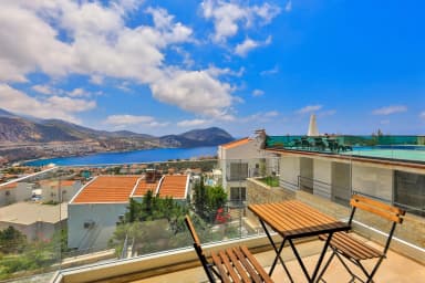 Suit Meşk Özel Havuzlu 68