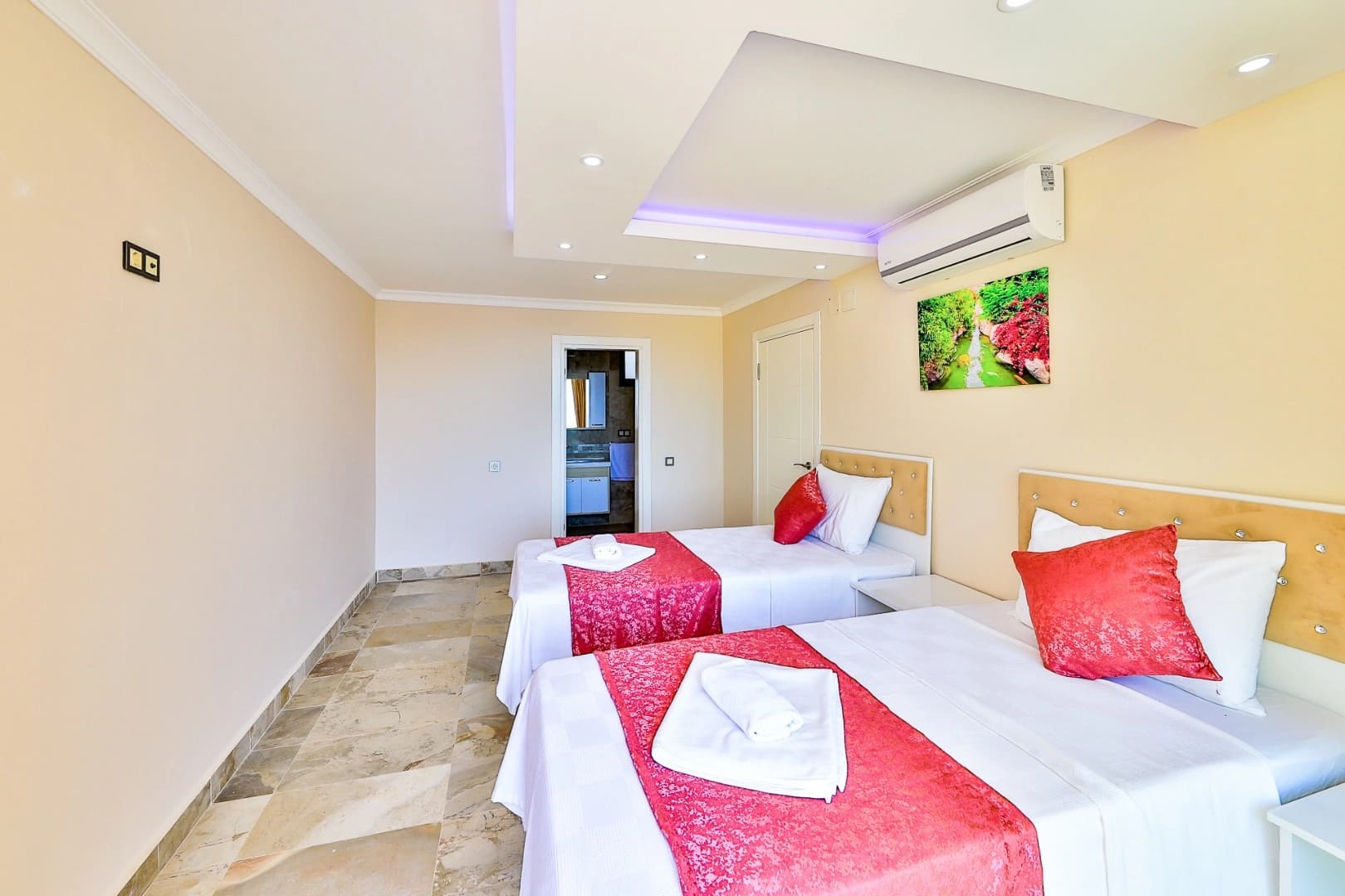 Suit Meşk Özel Havuzlu 62