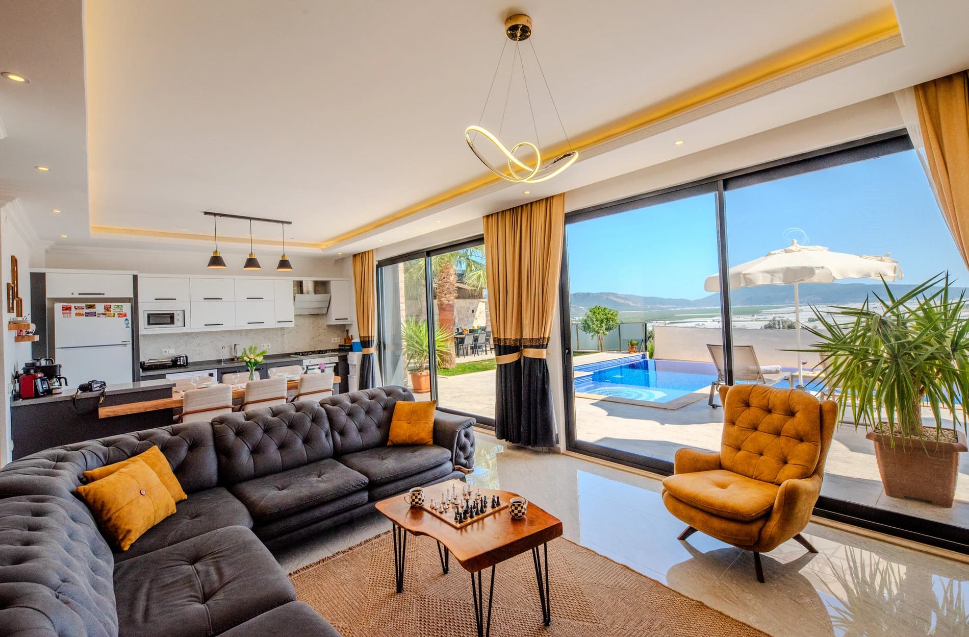 Villa Ruzanna Korunaklı Havuz 18