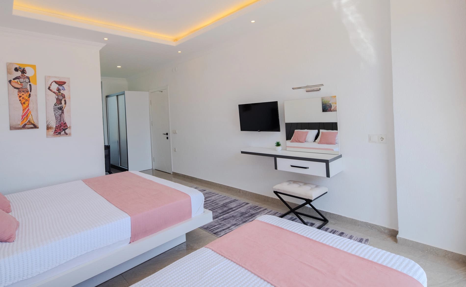 Villa Ruzanna Korunaklı Havuz 74