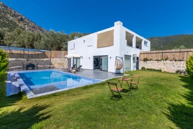 Villa Kürşat 1 Korunaklı Havuz 87