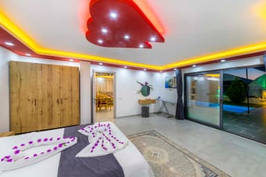 Villa Kürşat 1 Korunaklı Havuz 33