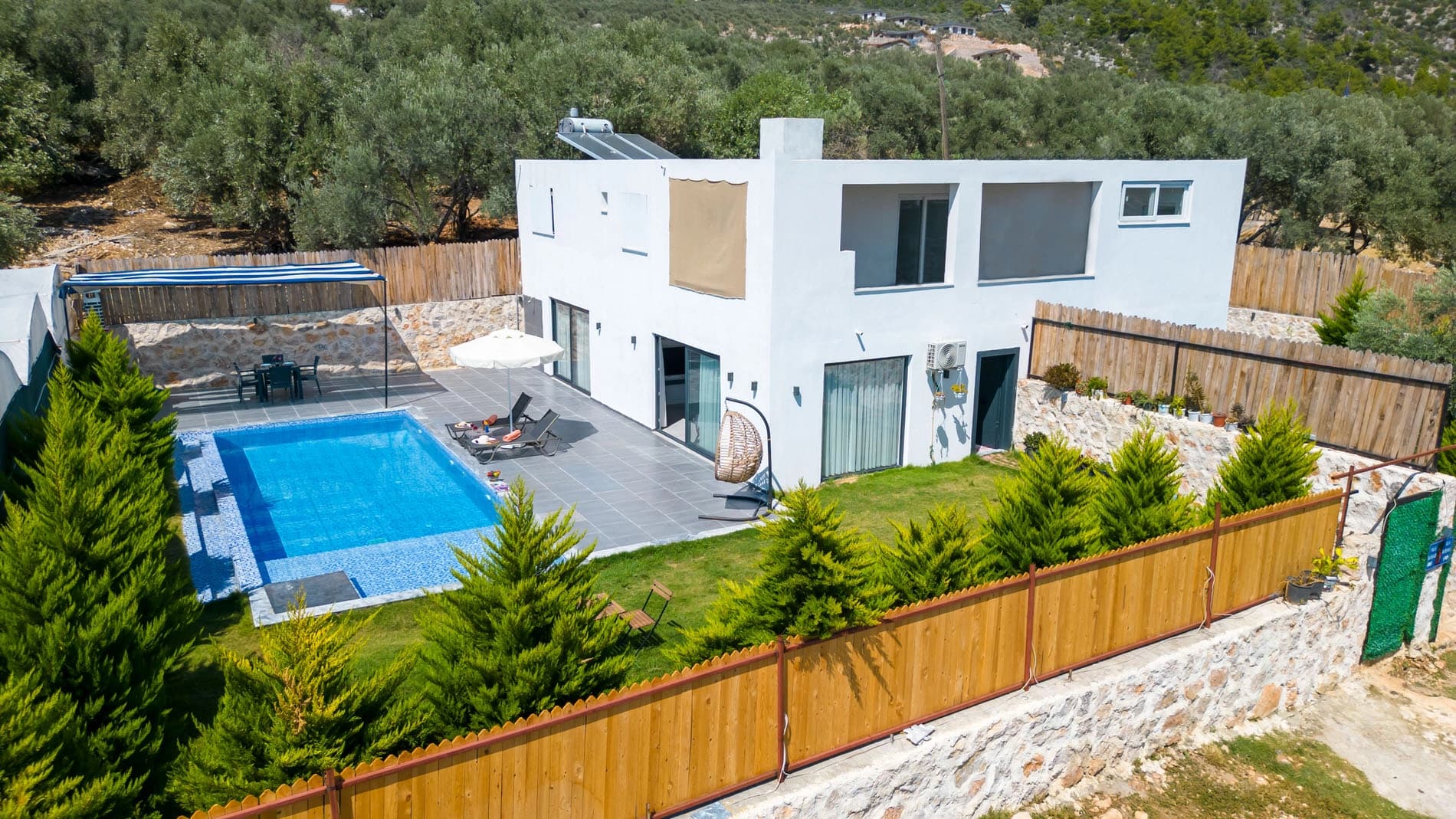 Villa Kürşat 1 Korunaklı Havuz 53