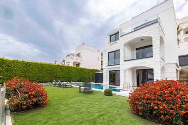 Villa Tennyson Özel Havuzlu 45