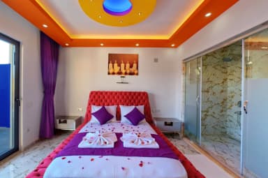 Villa Zeytun Korunaklı Havuz 23