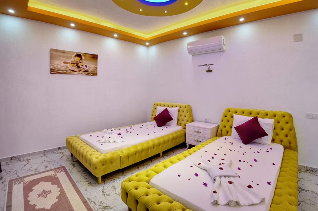 Villa Zeytun Korunaklı Havuz 37