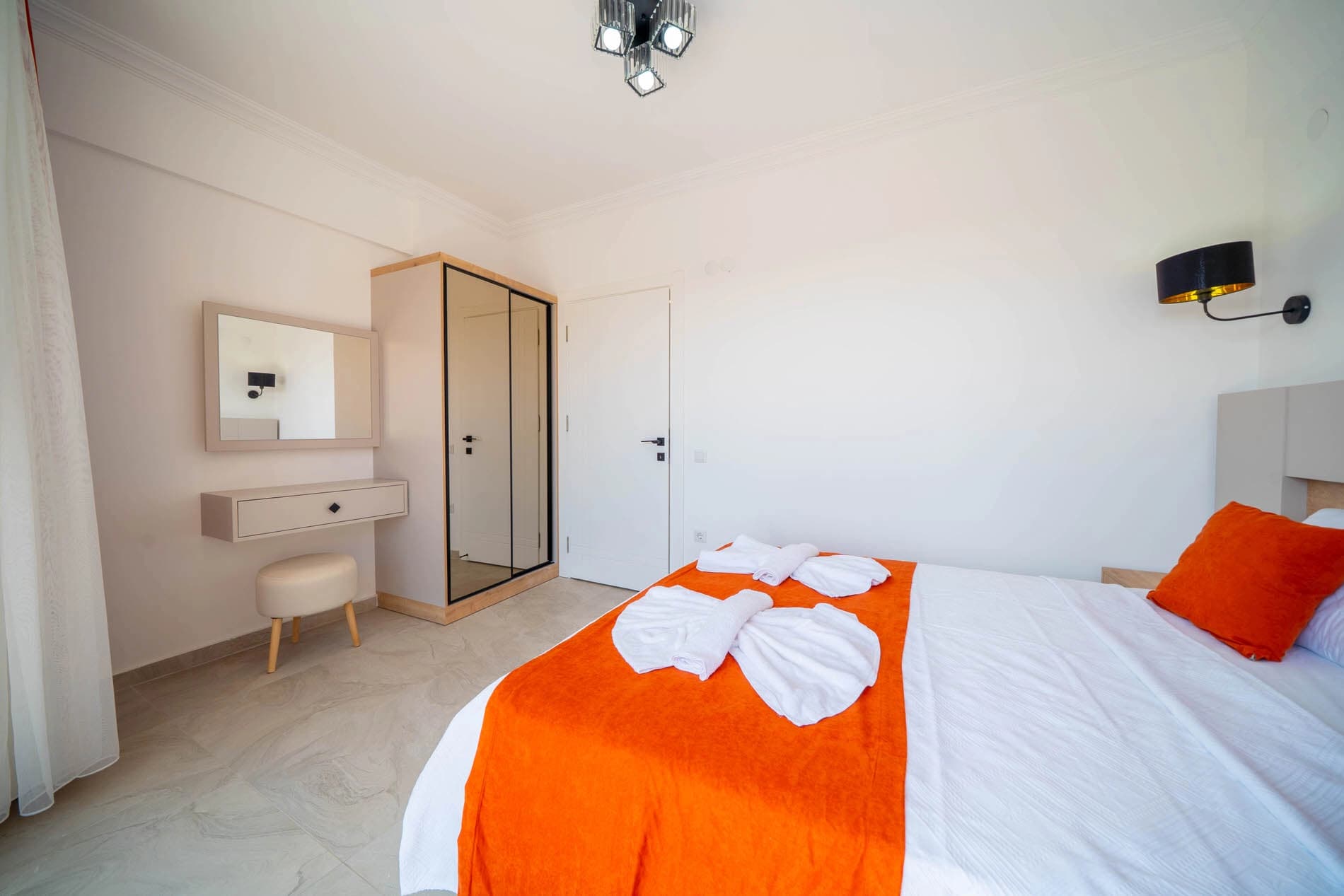 Villa Sül & Sar1 Korunaklı Havuz 55