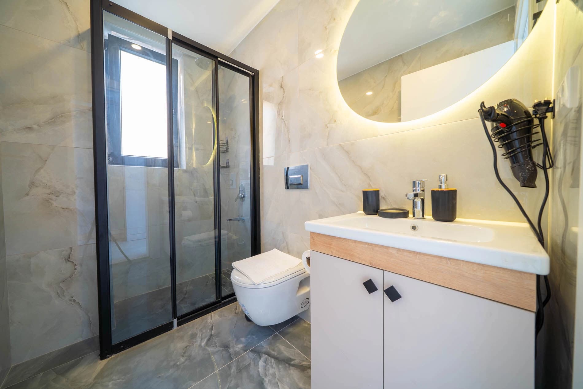 Villa Sül & Sar1 Korunaklı Havuz 41